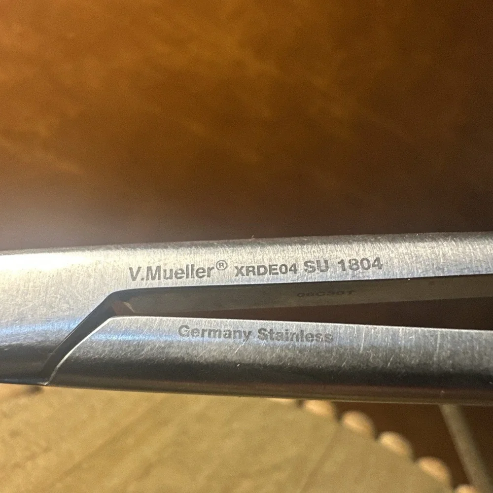 V. Mueller Surgical Scissors SU 1804-002 Germany